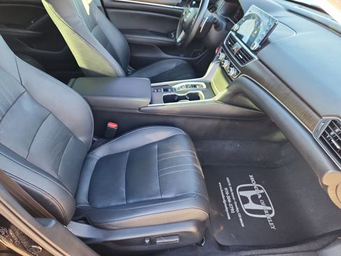 Used 2019 Honda Accord EX-L image 14