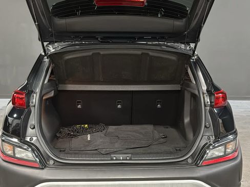 Used 2023 Hyundai Kona SEL AWD/4WD image 25