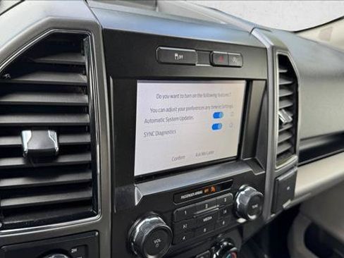 Used 2019 Ford F150 XLT w/ Equipment Group 302A Luxury AWD/4WD image 14