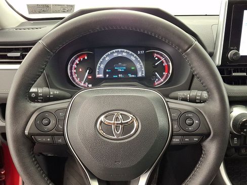 Used 2023 Toyota RAV4 XLE Premium AWD/4WD image 8