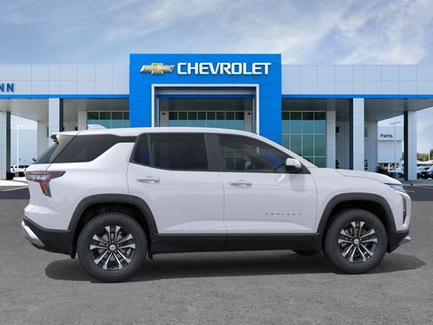 New 2026 Chevrolet Equinox LT w/ Convenience Package II image 5