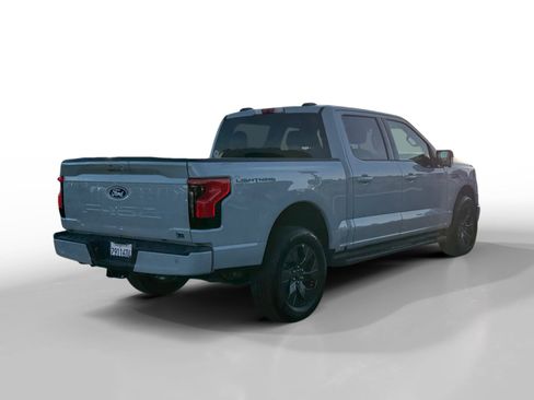 Used 2024 Ford F150 Lightning Flash image 5