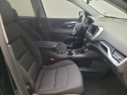 Used 2022 GMC Terrain SLE image 21