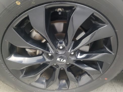 Used 2020 Kia Sorento S FWD image 31