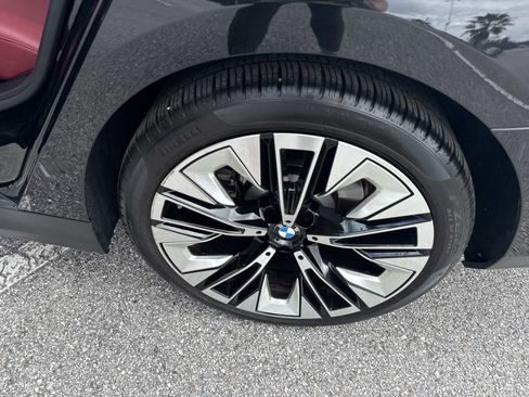 Certified 2026 BMW 530i image 11