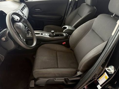 Used 2022 Honda HR-V LX image 20