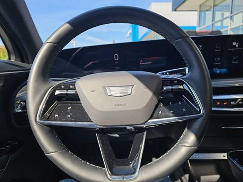 Used 2024 Cadillac Lyriq Sport AWD/4WD image 25