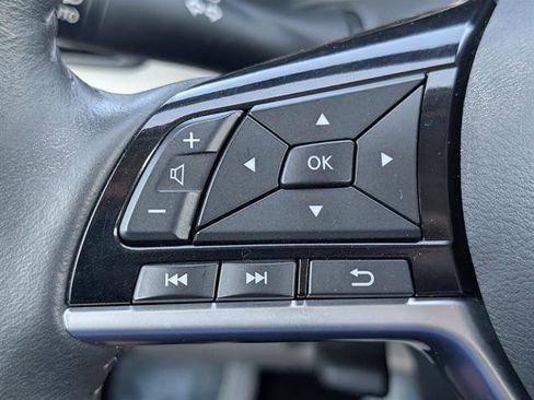 Used 2025 Nissan Altima 2.5 SL image 16