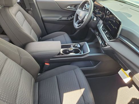 New 2026 Chevrolet Equinox LT w/ Safety and Technology Package FWD image 10