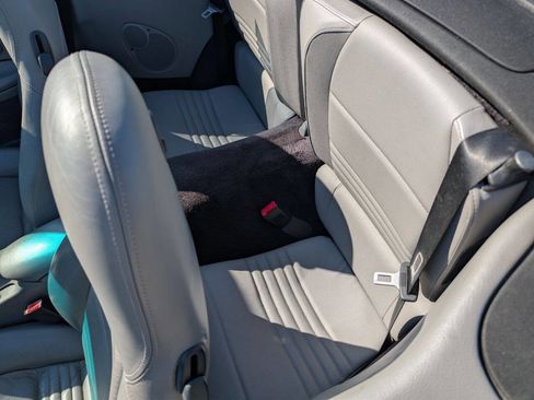 Used 2004 Porsche 911 Carrera image 15