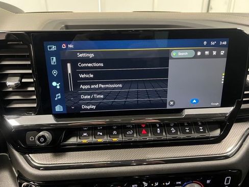 Used 2022 Chevrolet Silverado 1500 ZR2 w/ Technology Package image 36