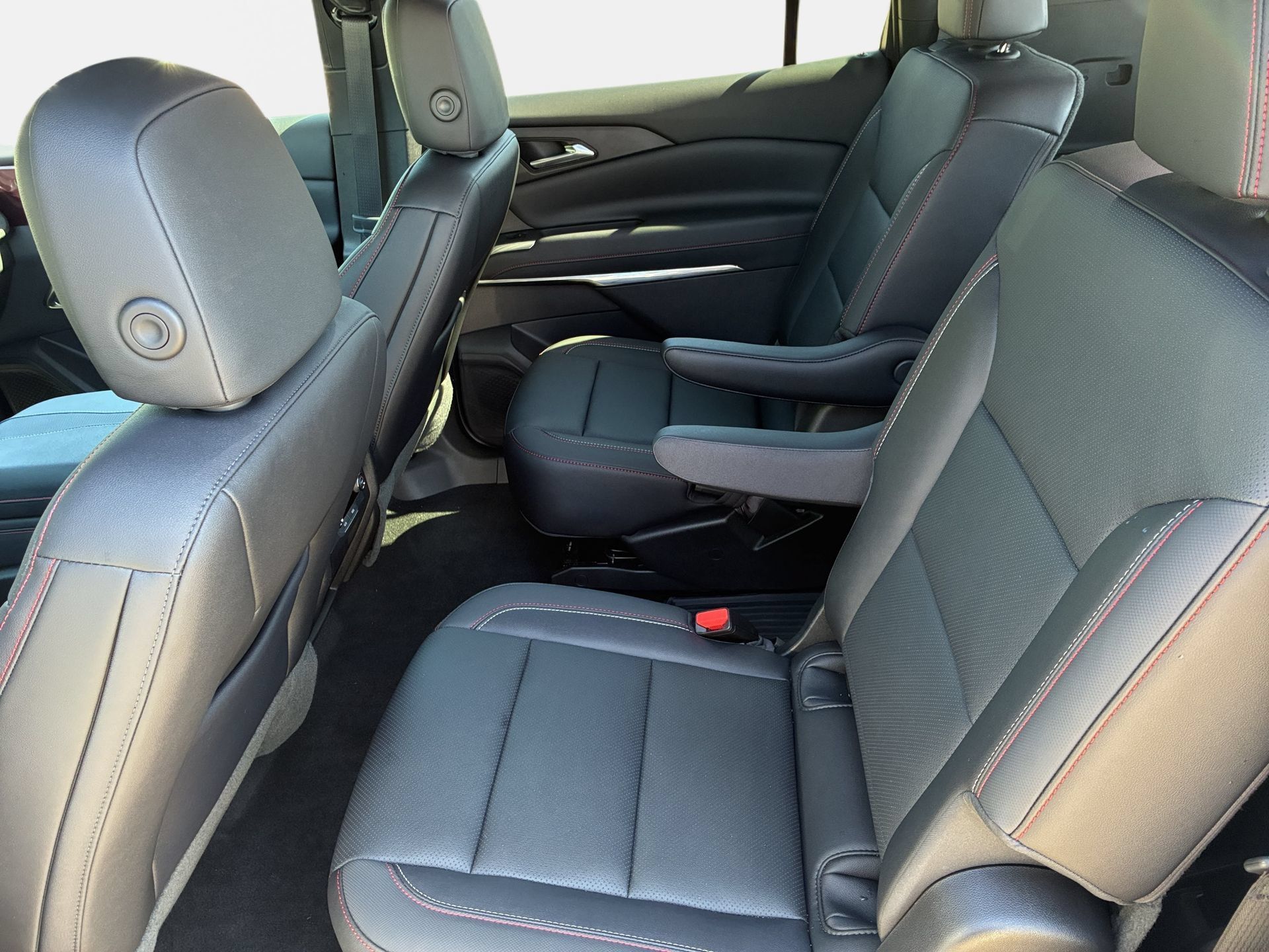 Used 2026 Chevrolet Traverse Z71 AWD/4WD image 14