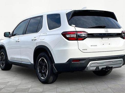 Used 2025 Honda Pilot EX-L image 5