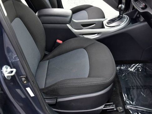 Used 2016 Kia Sportage LX image 11