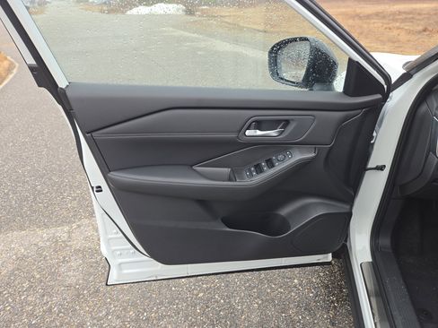 New 2026 Nissan Rogue SV image 14