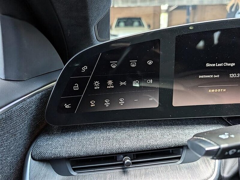 Used 2023 Lucid Air Pure RWD image 21