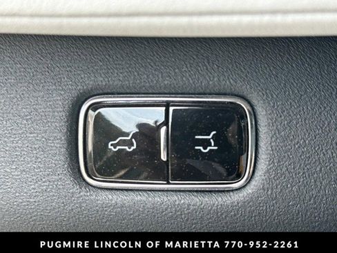 New 2026 Lincoln Navigator Black Label image 27