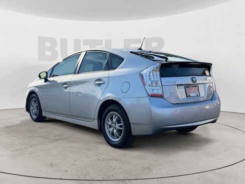 Used 2010 Toyota Prius Five image 3