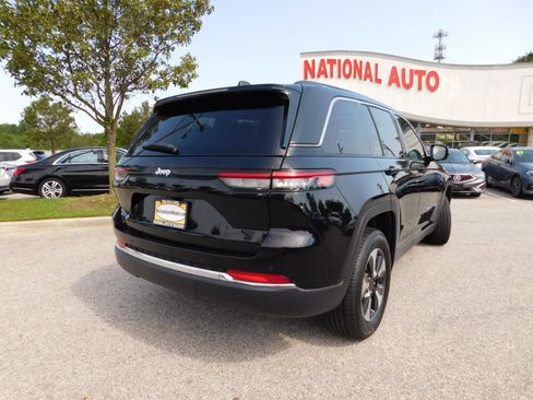 Used 2024 Jeep Grand Cherokee Limited 4xe AWD/4WD image 5