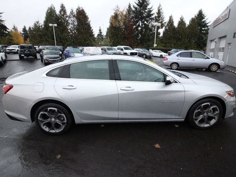 Used 2022 Chevrolet Malibu LT FWD image 6