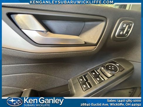 Used 2022 Ford Escape SEL w/ Technology Package image 11