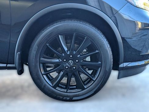 Used 2024 Nissan Murano SV w/ SV Midnight Edition Package image 12