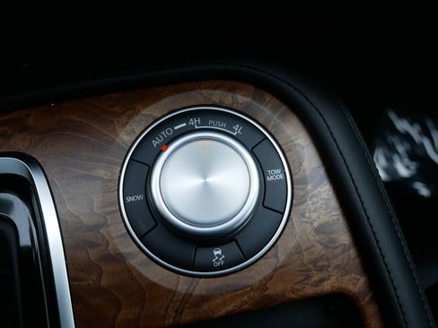 Certified 2024 Nissan Armada SL w/ Cargo Package image 32