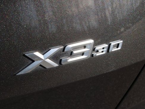 Used 2025 BMW X3 xDrive30i w/ Premium Package image 54