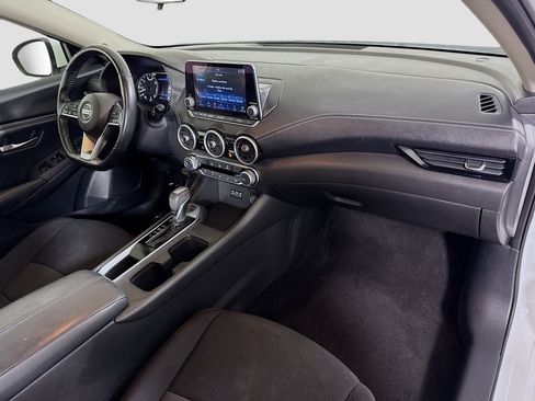 Used 2022 Nissan Sentra SV image 30