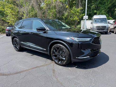 Used 2024 Acura MDX SH-AWD w/ Technology Package image 4