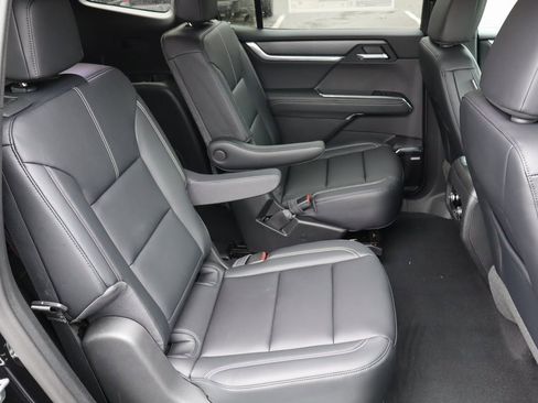 New 2026 GMC Acadia Elevation w/ Black Edition image 23