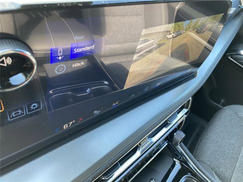 New 2026 Chevrolet Traverse LT image 29