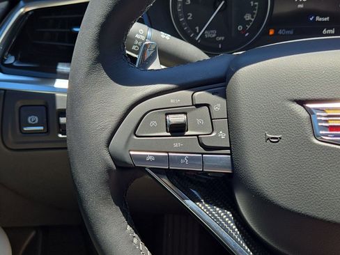 New 2025 Cadillac XT6 Sport w/ Technology Package image 21