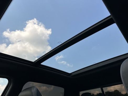 Certified 2025 RAM 1500 Big Horn image 29