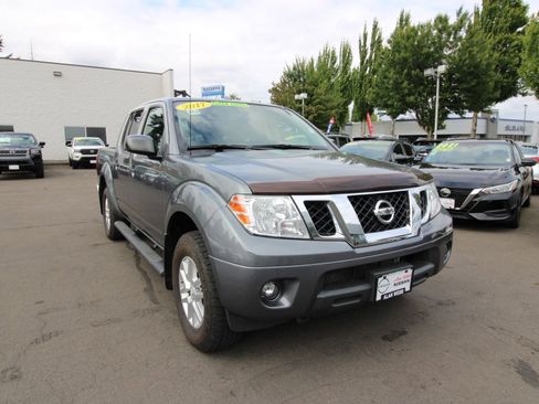 Used 2017 Nissan Frontier SV w/ SV Value Truck Package image 1