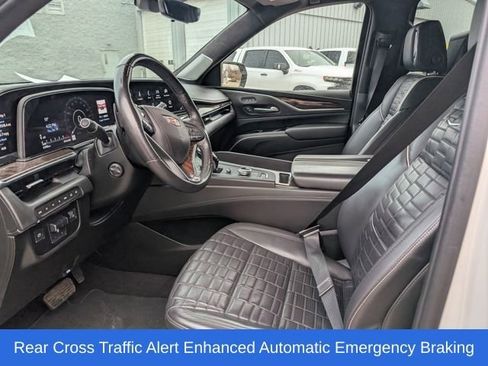 Used 2023 Cadillac Escalade Sport Platinum w/ LPO, ONYX Package image 17