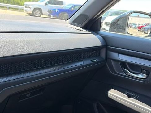 Used 2026 Honda CR-V TrailSport image 22