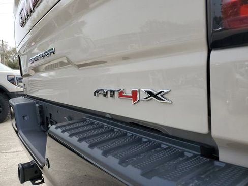New 2026 GMC Sierra 1500 AT4X image 9