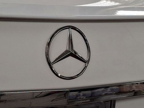 Used 2014 Mercedes-Benz E 350 4MATIC Sedan image 30