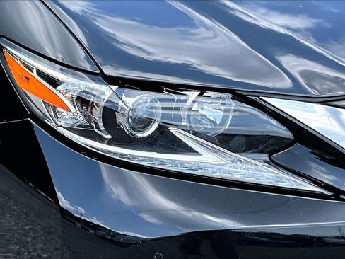 Used 2016 Lexus ES 350 w/ Premium Package w/Wood Trim FWD image 30