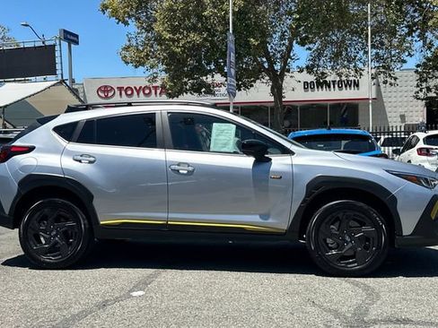 Used 2026 Subaru Crosstrek 2.5i Sport AWD/4WD image 3