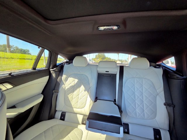 Used 2023 BMW X6 xDrive40i w/ Executive Package AWD/4WD image 19