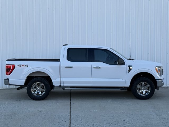 Used 2021 Ford F150 XLT w/ Equipment Group 302A High AWD/4WD image 3