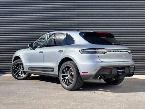 New 2026 Porsche Macan image 3