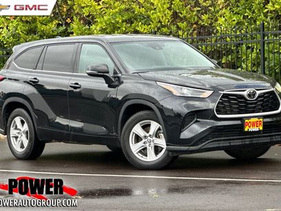 Used 2022 Toyota Highlander L