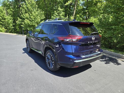 Used 2025 Nissan Rogue Platinum w/ Platinum Premium Package AWD/4WD image 6