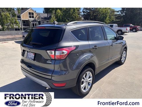 Used 2018 Ford Escape SE w/ SE Sync 3 Package FWD image 6