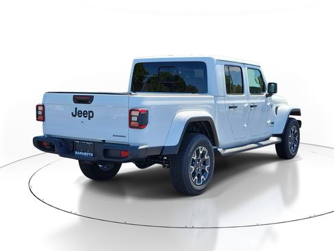 New 2026 Jeep Gladiator Mojave AWD/4WD image 6