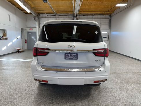 Used 2019 INFINITI QX80 Luxe image 3