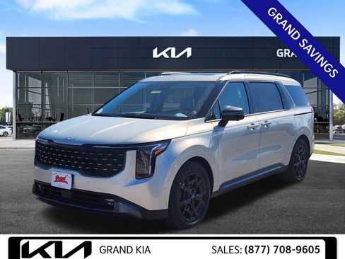 New 2025 Kia Carnival SX Prestige image 4